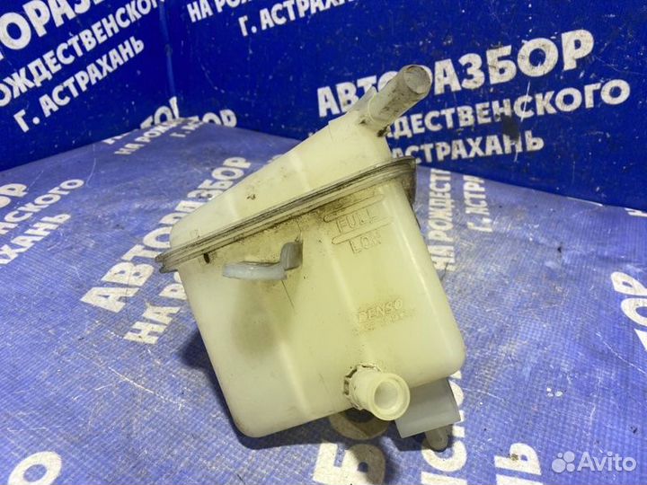 Бачок расширительный Toyota Blade хэтчбек 2007