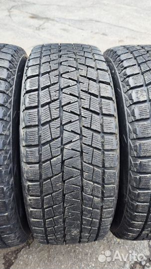 Bridgestone Blizzak DM-V1 265/65 R17 112R