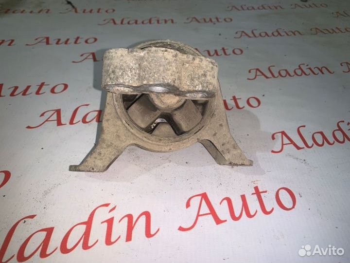 Подушка двигателя Opel Astra G универсал 1.8 2000