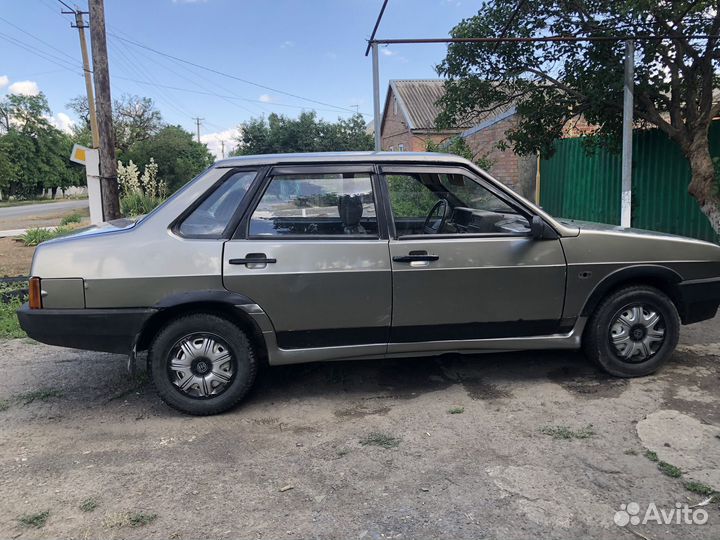 ВАЗ 21099 1.5 МТ, 1998, 200 008 км