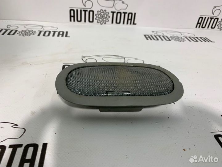 Плафон потолочный Renault Symbol K7JA700 2005