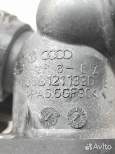 Фланец (тройник) системы охлаждения Volkswagen