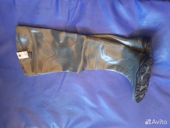 Болотные сапоги