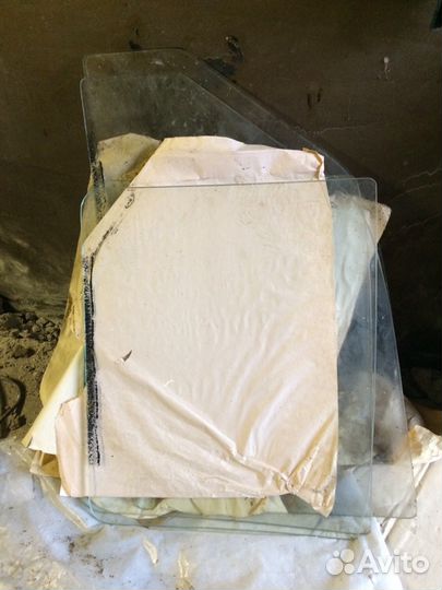 Продам стекла на газ 3110 Волга