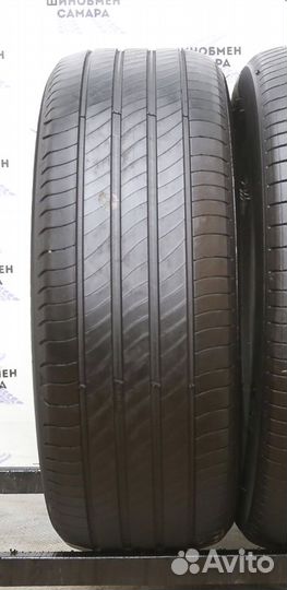 Michelin Primacy 4 235/40 R19 96W