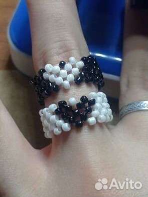 Украшения из бисера на заказ