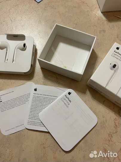 Наушники apple earpods