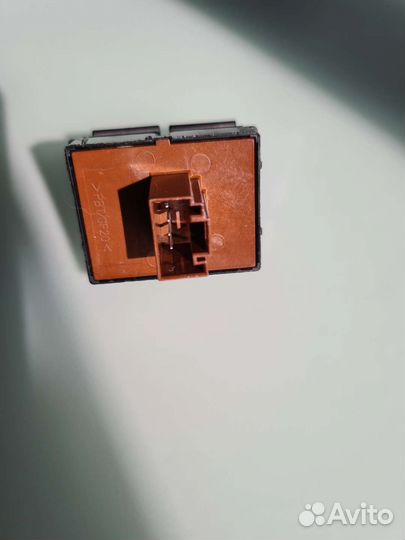 Кнопки стеклоподьемника Skoda Octavia/Fabia/Yeti