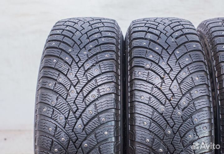 Pirelli Ice Zero 2 215/65 R16 102T