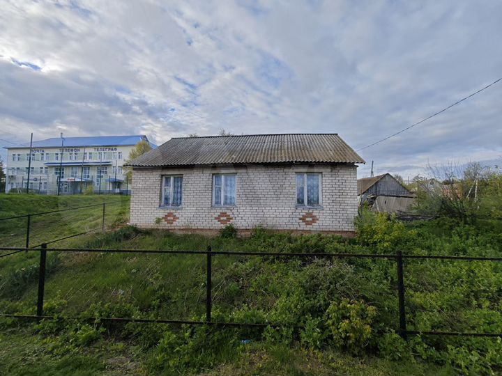 Дом 90 м² на участке 10 сот.