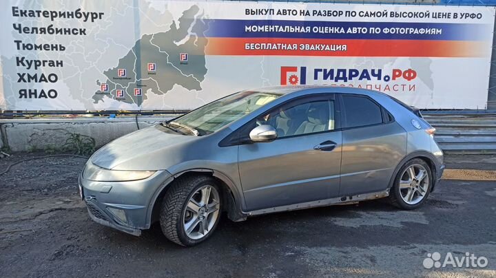 Стоп сигнал задний Honda Civic 5D 34270-SMG-E01