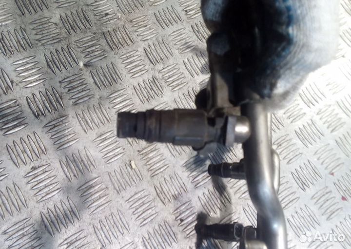 Форсунка топливная Audi 6.0 AZC