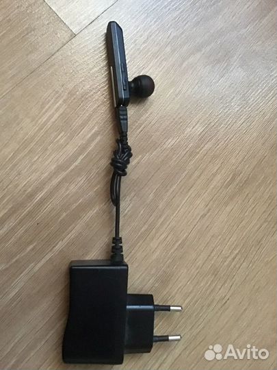 Bluetooth гарнитура