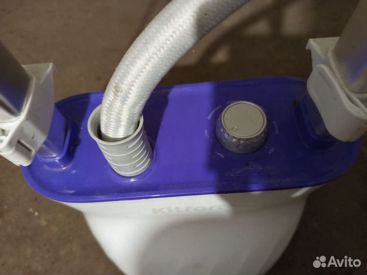 Вертикальный отпариватель Kitfort