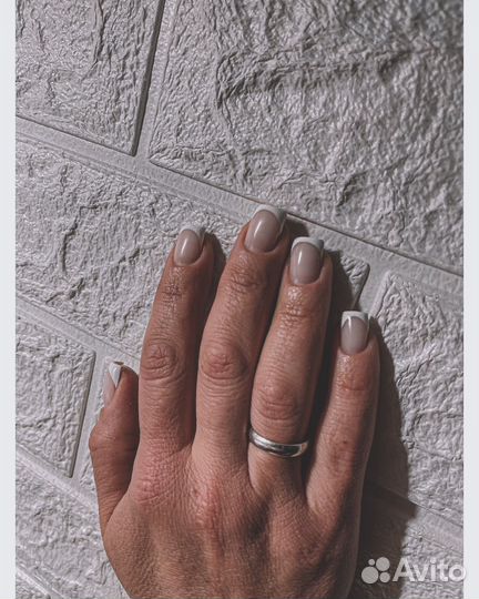 Наращивание ногтей