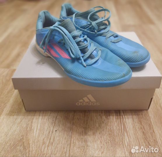 Футзалки adidas x