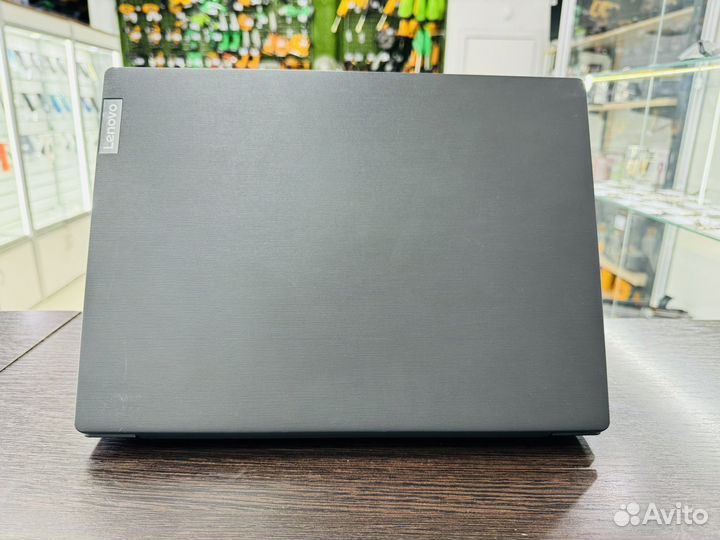 Ноутбук Lenovo V14-ADA 82C6006DRU