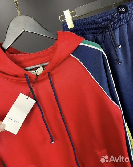 Спортивный костюм