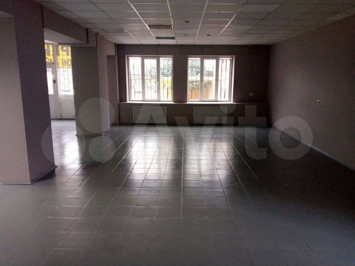Торговая площадь, 340 м²