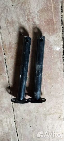 Продам крепление бампера