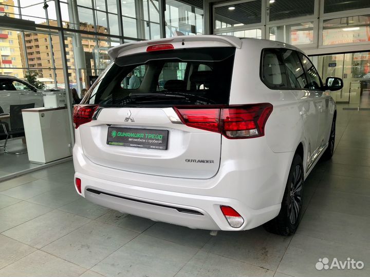 Mitsubishi Outlander 2.0 CVT, 2022, 37 км