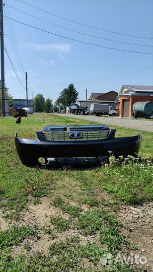 Бампер передний priora 1