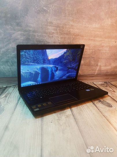 Игровой ноутбук Lenovo g580/Core i3/GeForce