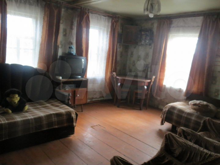 Дом 50 м² на участке 11 сот.