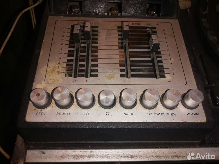 Проигрыватель винила melodij 103 b + колонки 6ас-2