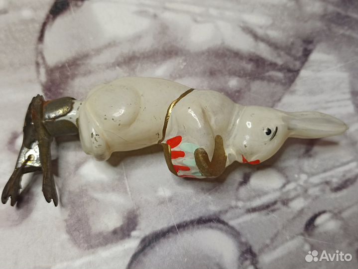 Елочная игрушка СССР Заяц с барабаном на прищепке