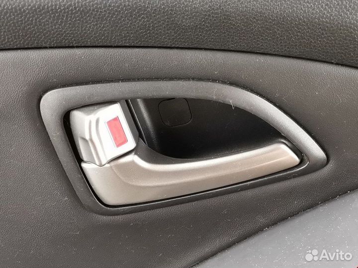 Дверь задняя левая Hyundai ix35