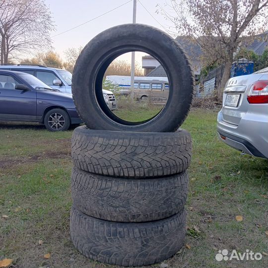 Gislaved NordFrost 100 215/65 R16