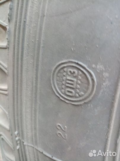 Продам резину б/у на камаз
