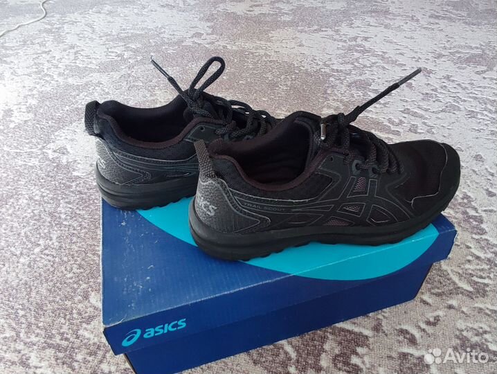 Кроссовки женские asics 38 размер