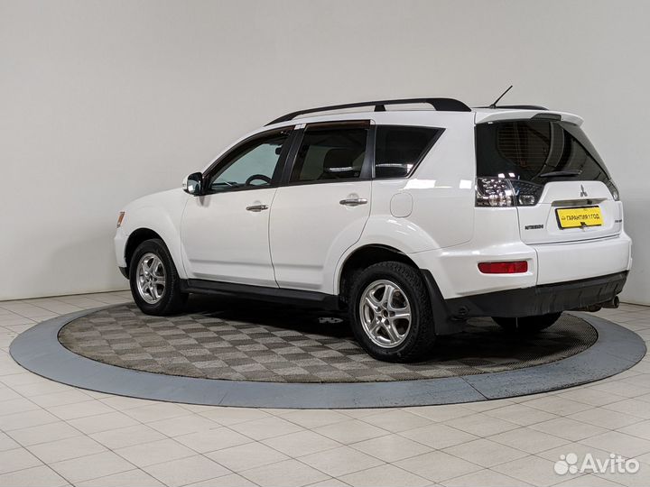 Mitsubishi Outlander 2.0 МТ, 2010, 270 000 км