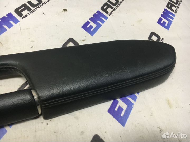 Ручка двери внутренняя задняя правая Инфинити QX56