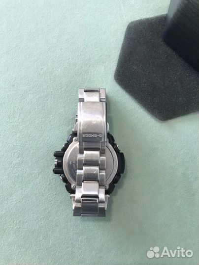 Часы casio g shock GST b100