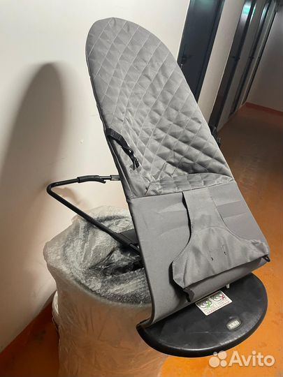 Шезлонг для новорожденных