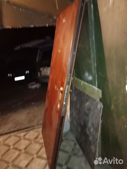 Дверь входная металлическая