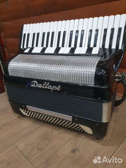 Аккордеон Dellape Super Maestro