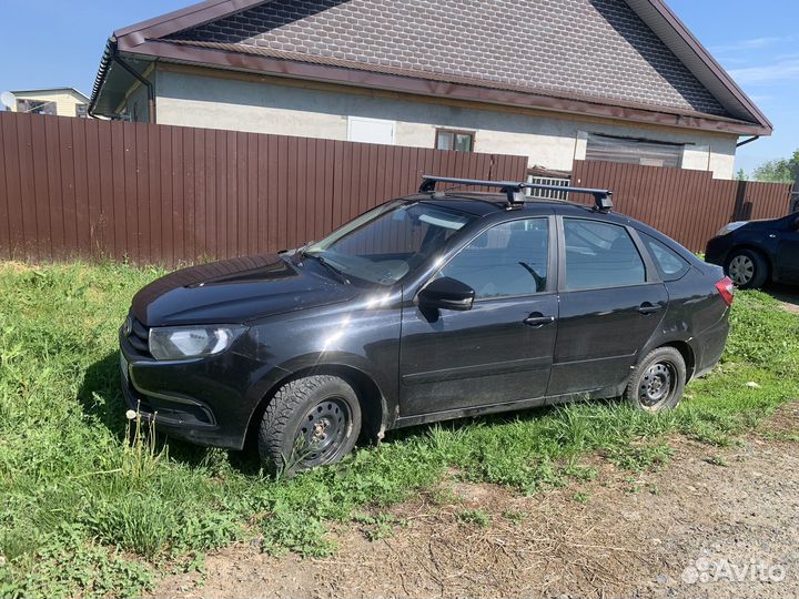 LADA Granta 1.6 МТ, 2019, 140 000 км