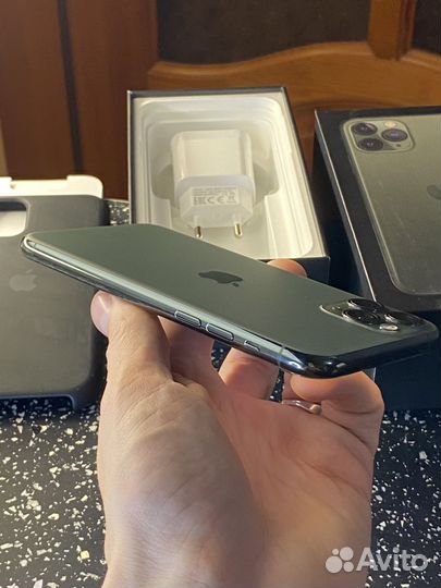 iPhone 11 Pro, 64 ГБ