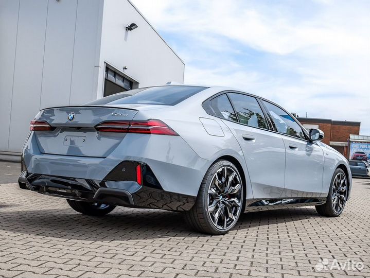 BMW 5 серия 2.0 AT, 2023, 10 км