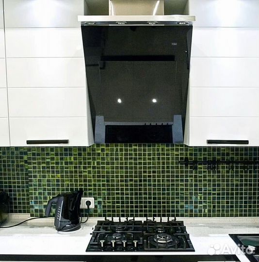 Кухонный гарнитур в стиле модерн