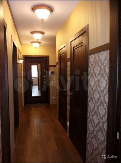 2-к. квартира, 61 м², 3/3 эт.