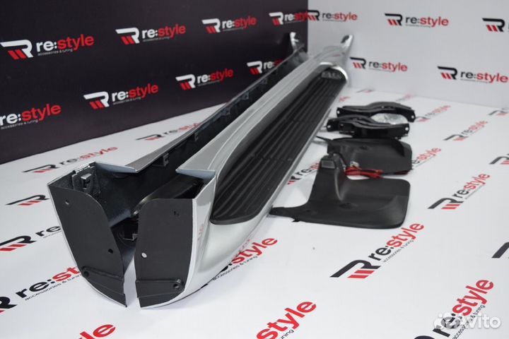 Пороги Lexus LX570 С подсветкой