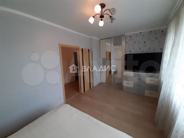 2-к. квартира, 65 м², 5/16 эт.