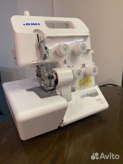Оверлок juke MO 654