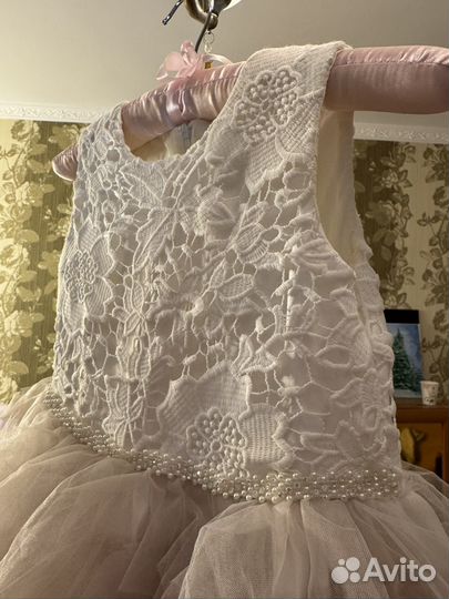 Пышное нарядное платье для девочки