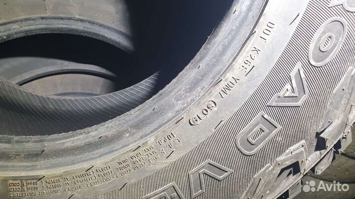 Kumho Road Venture MT51 275/65 R17